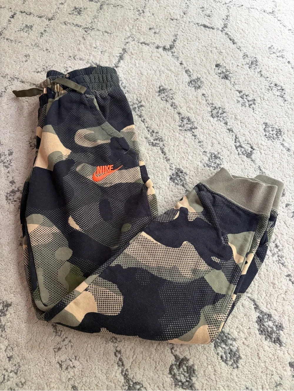 Nike Kids' Camo Jogger Bottoms - Green/Olive Size Small